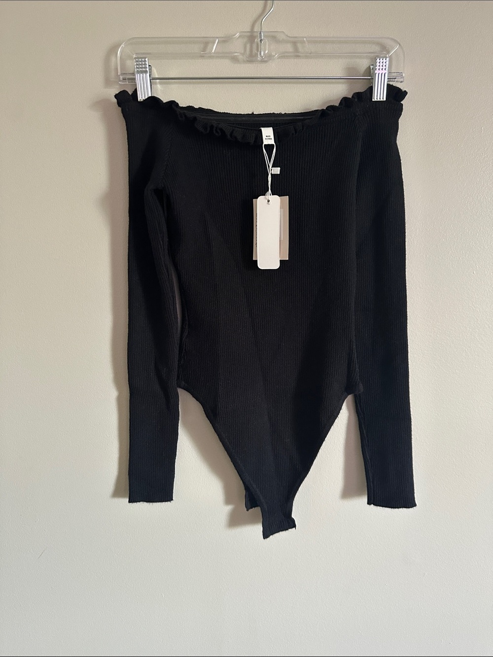 NWT Off Shoulder Knit Bodysuit - Picture 7 of 7
